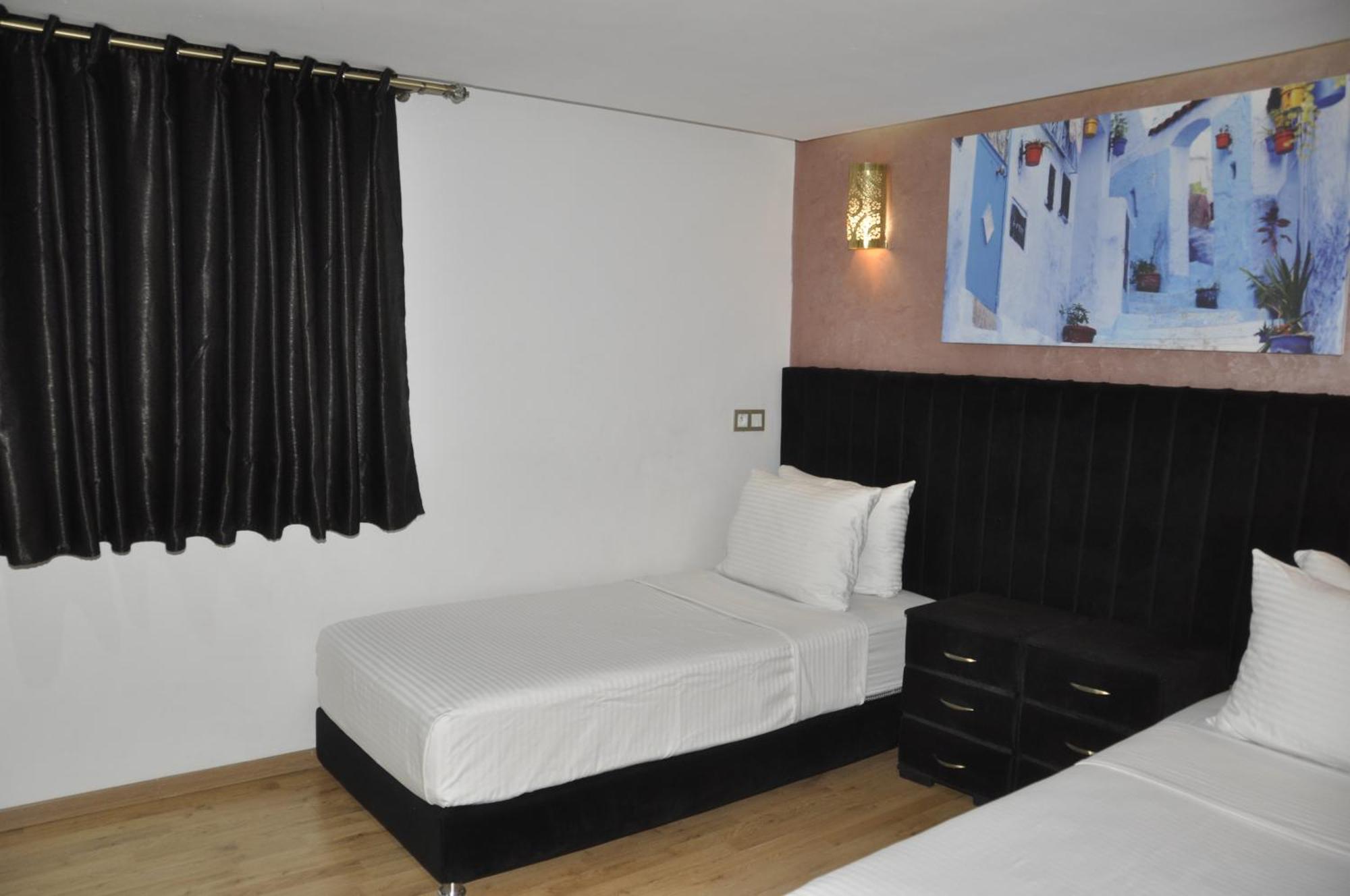 Royal Deluxe Gold - Marrakech, Luxe Pool View Apartment Marrakesh Ngoại thất bức ảnh