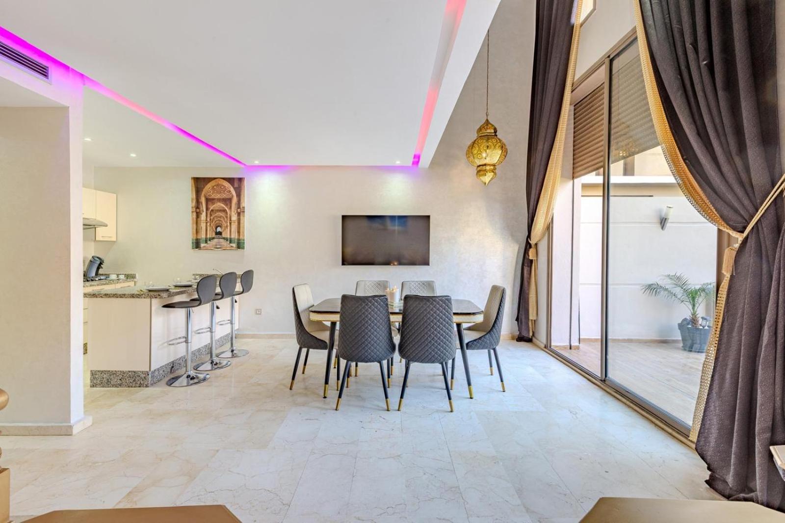 Royal Deluxe Gold - Marrakech, Luxe Pool View Apartment Marrakesh Ngoại thất bức ảnh